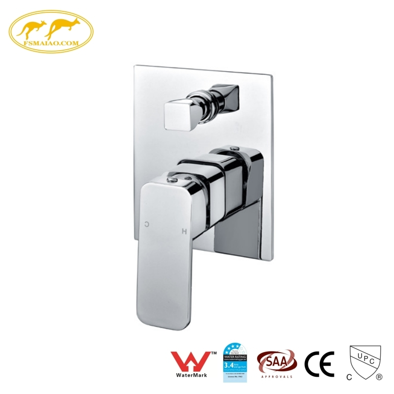 High-Grade Brass Smooth Diverter Switching Thick panel Shower Mixer with Diverter