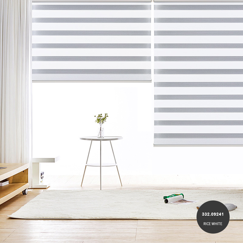 Durable Waterproof Fabric Zebra Blinds Customized Window Shading