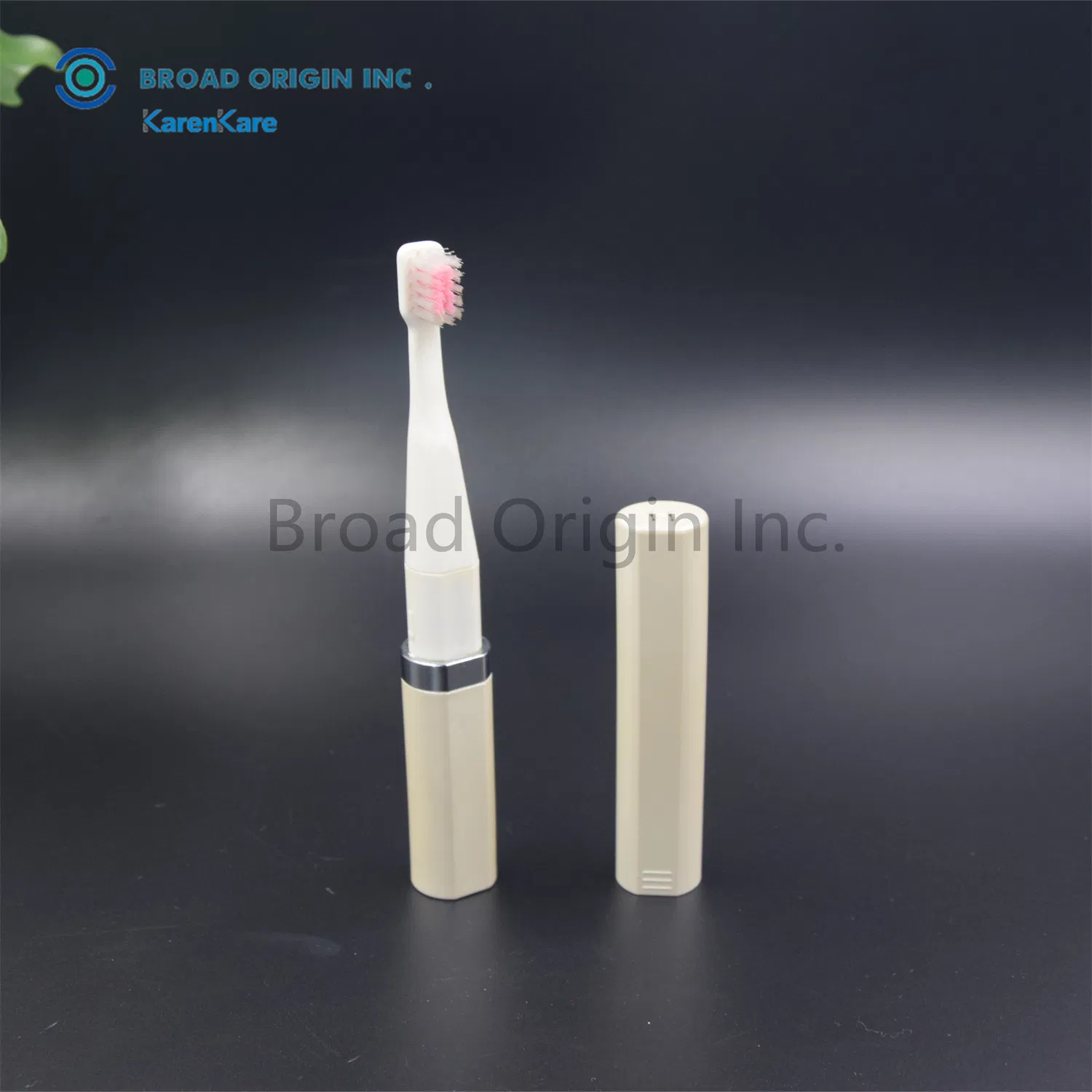CE Approved Adult Battery Powered Portableteeth Whitening Toothbrush for Travel