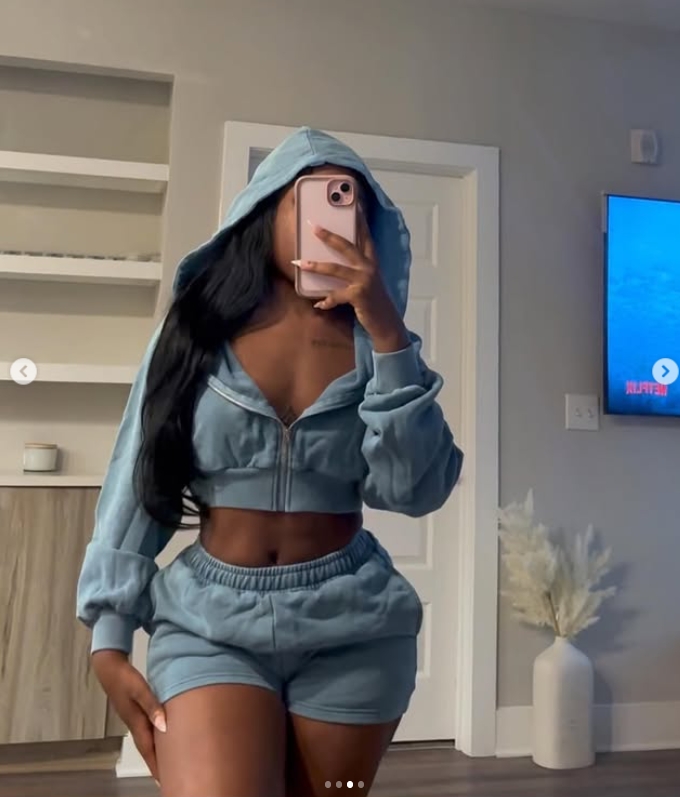 Костюм женский летний куртка укороченная и шорты хлопковые