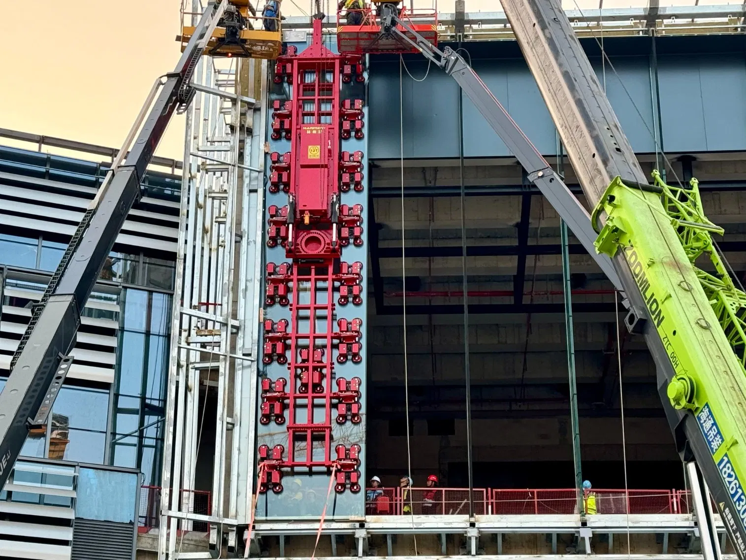 Electrical X Type Glass Vacuum Lifter for Lifting Glass Metal and Sheet