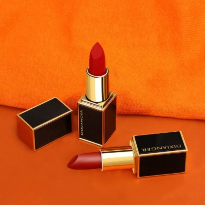 Hot Sale Lipstick Lasting Moisturizing Waterproof Moisturizing Fashion Charm Lipstick