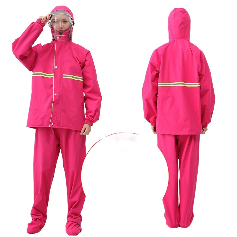 Adjustable Motorcycle Rainsuit for Frequent Rain Encounters and Durability