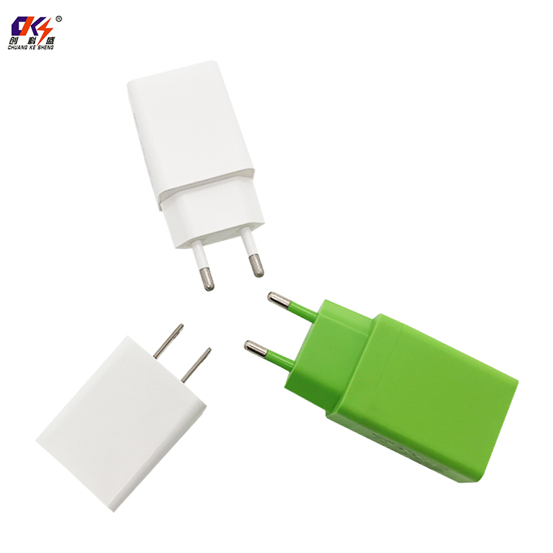 Портативное зарядное устройство 10W 5V 2A с EU/US вилкой