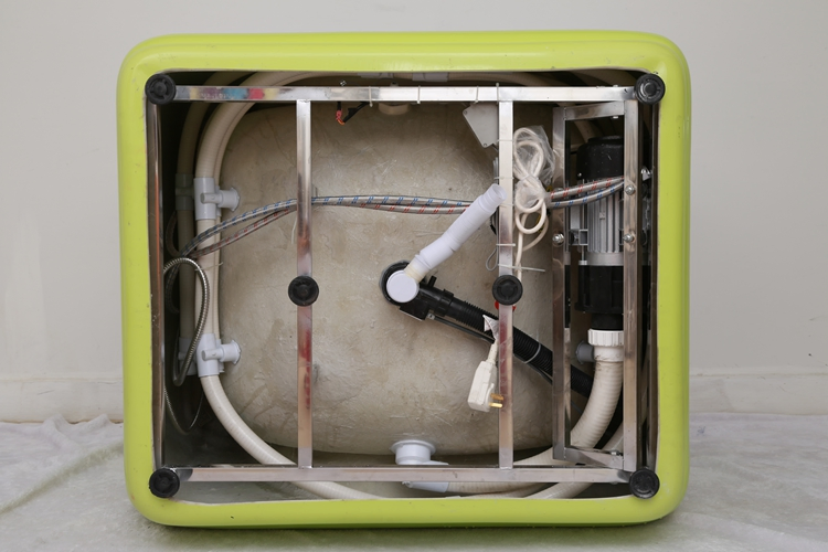 Детская акриловая ванна с гидромассажем