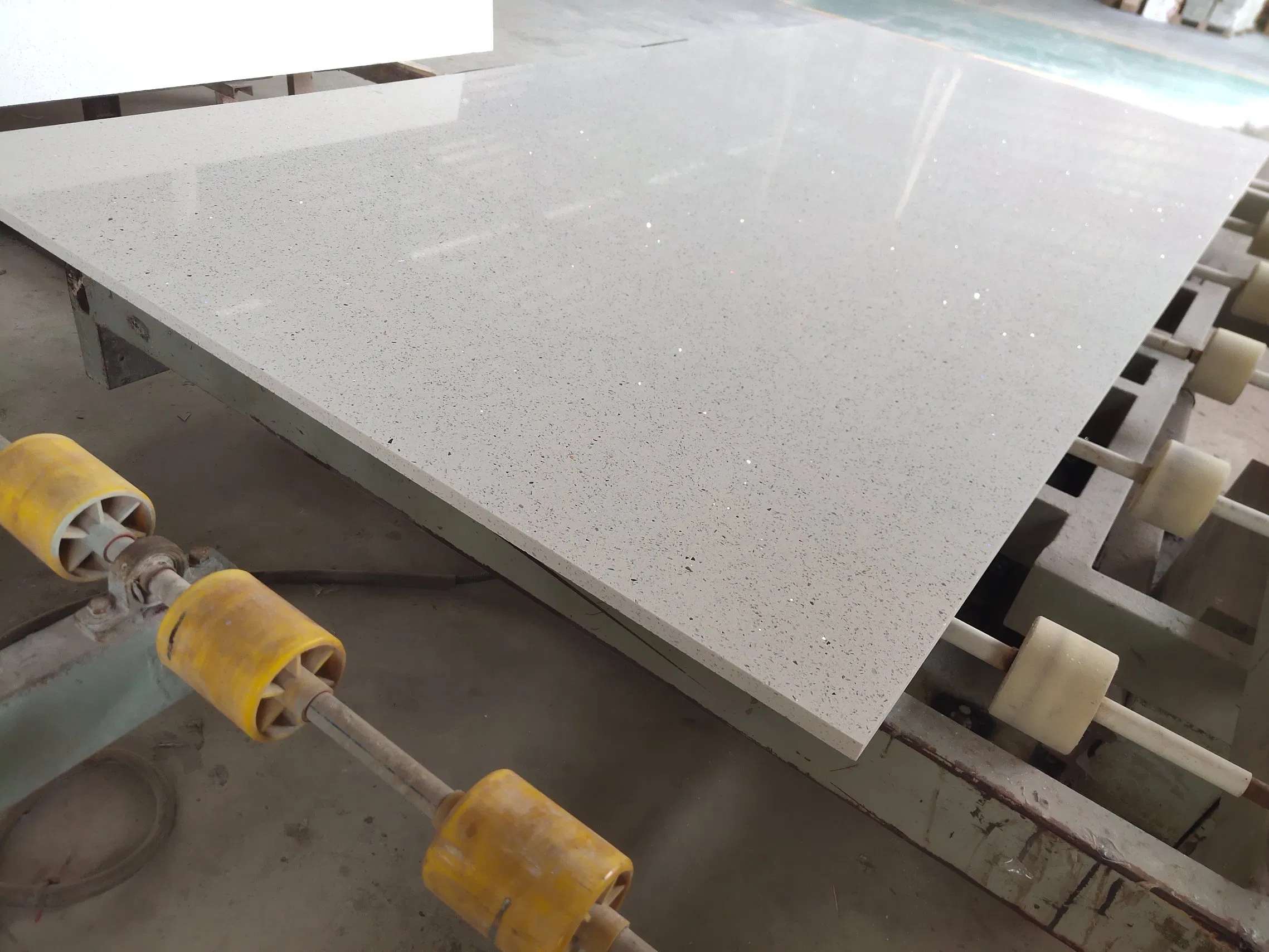 Modern Design Quartz Stone Countertop Slab Green Quartz Stone Blue Slab Tostone Perl White Grante Engineered Stone Concrete Look Table Top Quartz Stone Buyers