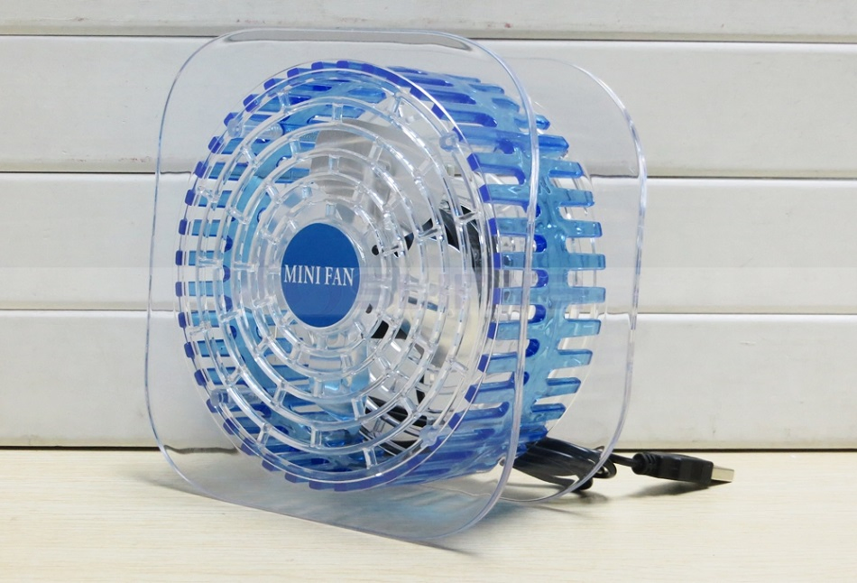 Настольный мини-вентилятор USB с подсветкой