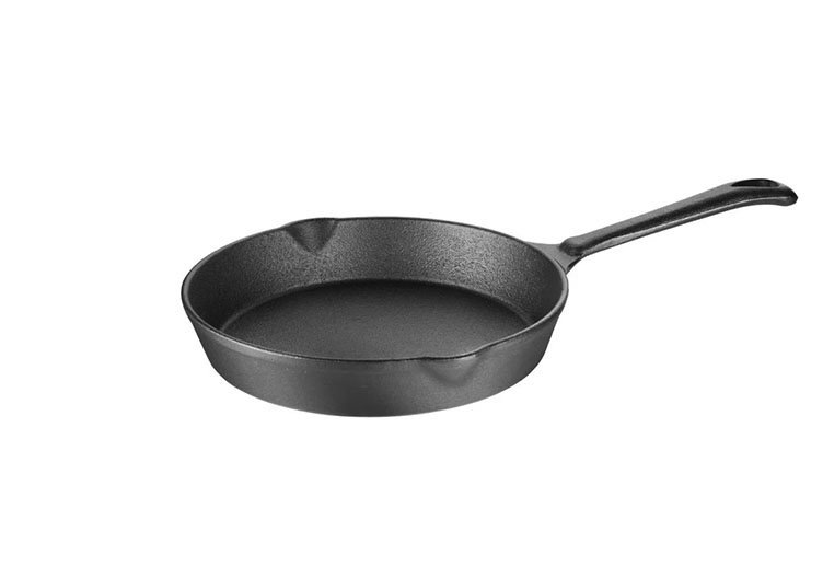 Чугунная сковорода с длинной ручкой, готовка без пригорания