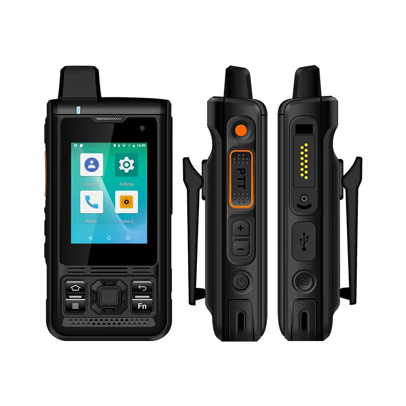 Смартфон-рация Uniwa B8000 IP68 4G с дальностью 500 км