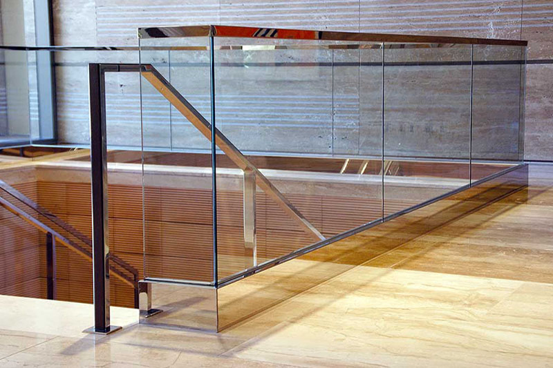 Prima 304 316 Modern Design Indoor Outdoor U Channel Glass Railing