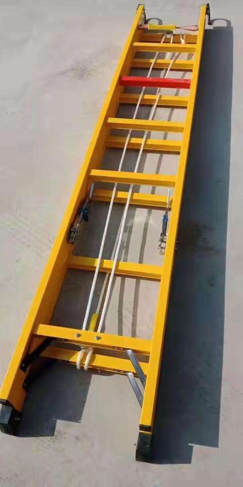 Insulated Ladder for Electrical Work Fibreglass Multi Purpose Ladder