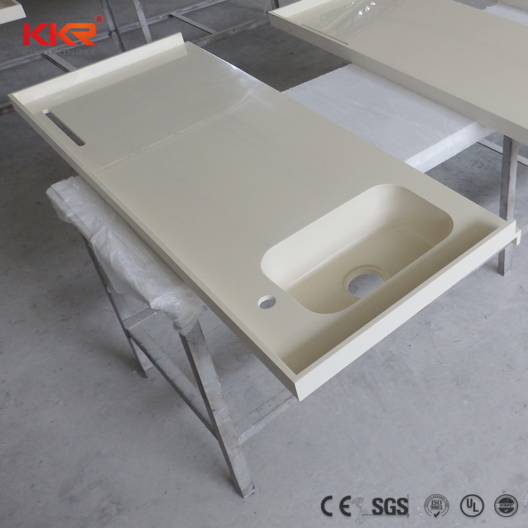 Solid Surface Countertops for Modern Kitchen Design