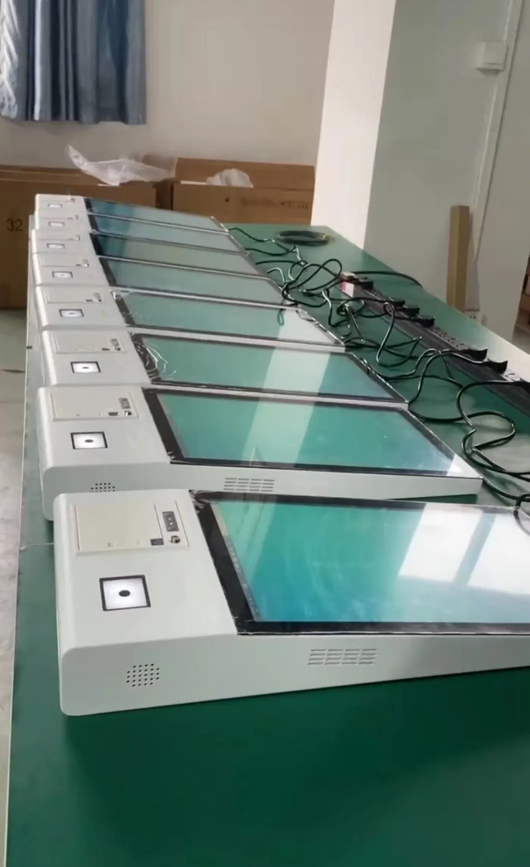 Сенсорный LCD дисплей для рекламы 21.5-32 дюйма