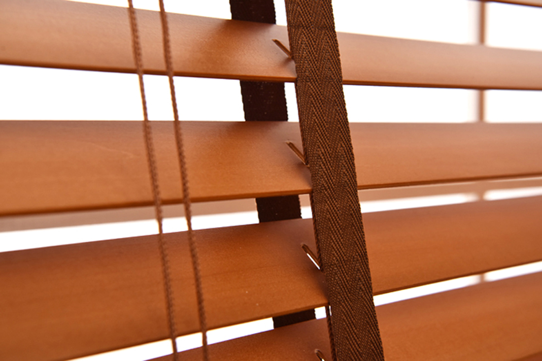High Quality Faux Wooden Blinds Solid Hard Window Blinds for Home Safety