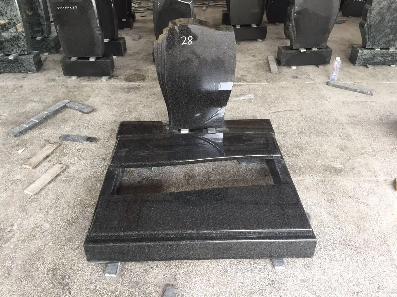 Black Granite Tombstone for Europe Styles -QS
