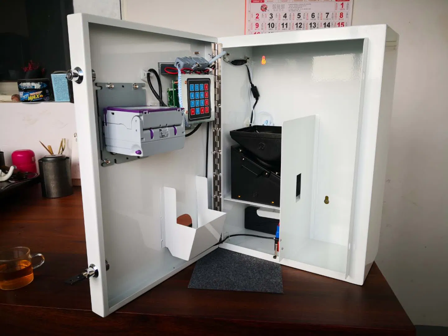 Bill Changer Banknote Change Machine (BC450)