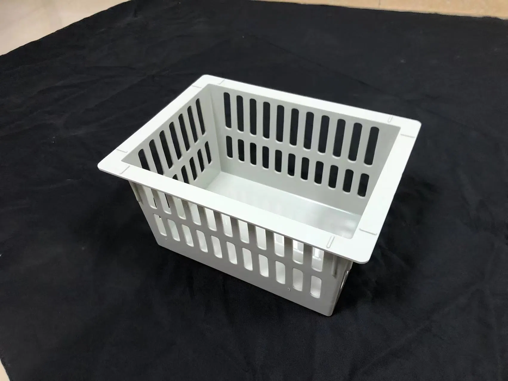 L300xw400xh200 mm Grey Color Plastic Serving Tray Storage Service Medical Trays
