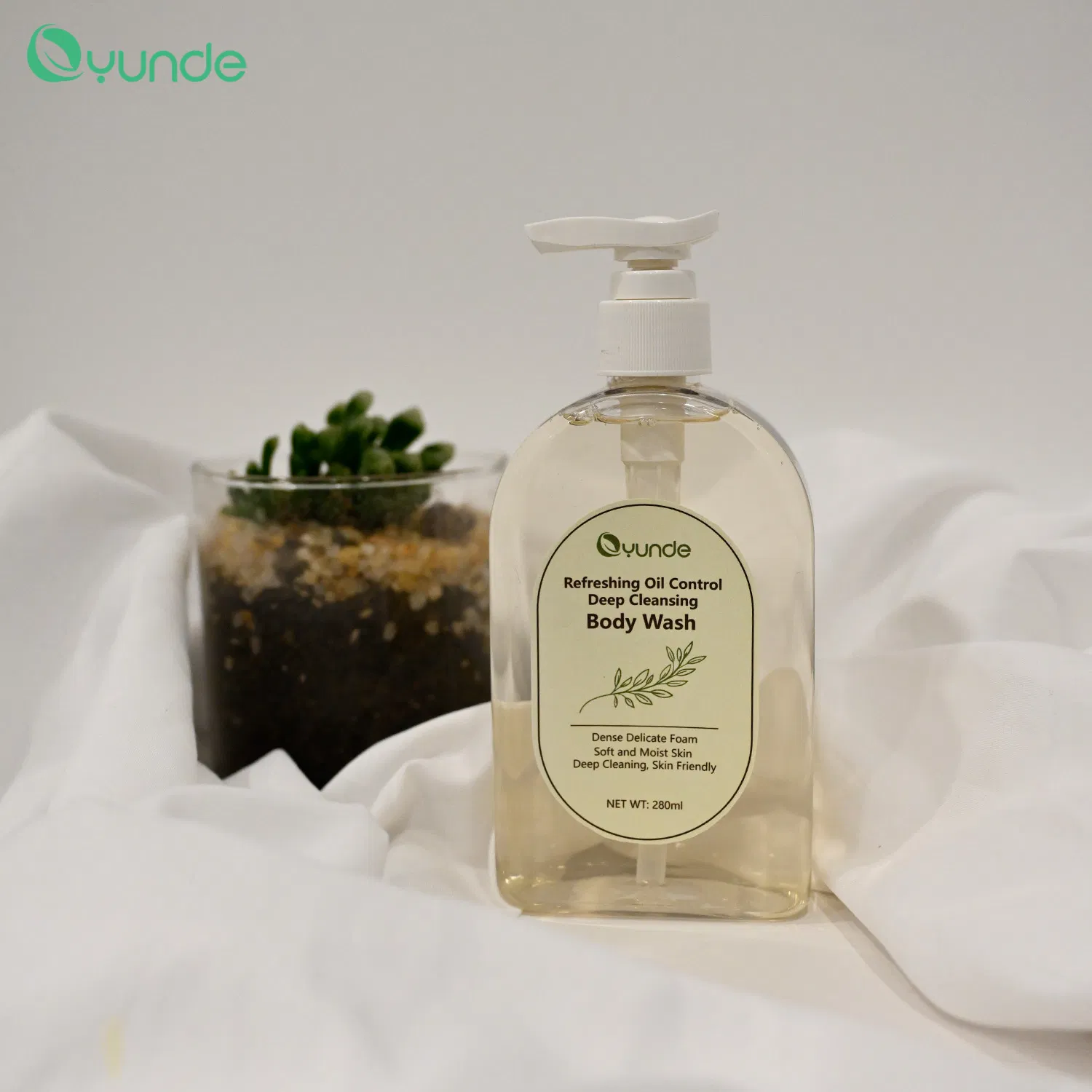 ODM OEM Rich in Vitamin B5, Moisturizing and Lubricating Body Wash