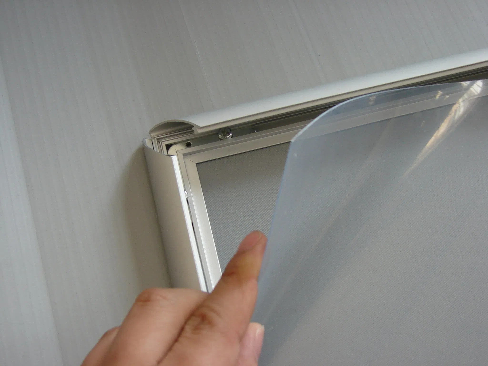 25mm Aluminum Profile Mitred Corner Snap/Poster/Clip Frame