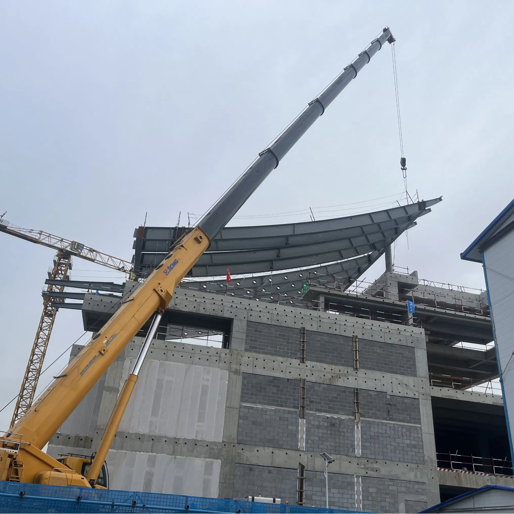 Durable Prefabricated Steel Warehouse for Agriculture and Industry