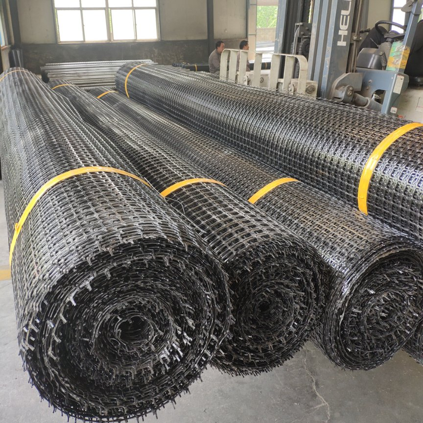 ASTM D 6637 PP Extruded Geogrid Ground Reinforcement Grid Polypropylene Geogrid for Driveway