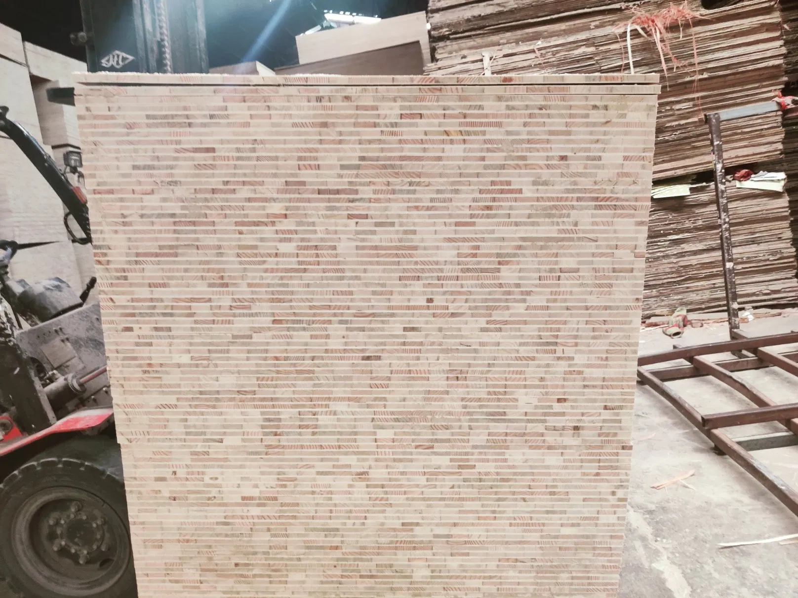 1220*2440mm12mm/15mm/16mm/18mm Melamine Paper Faced Wood Block Board/Blockboard for Furniture or Decoration