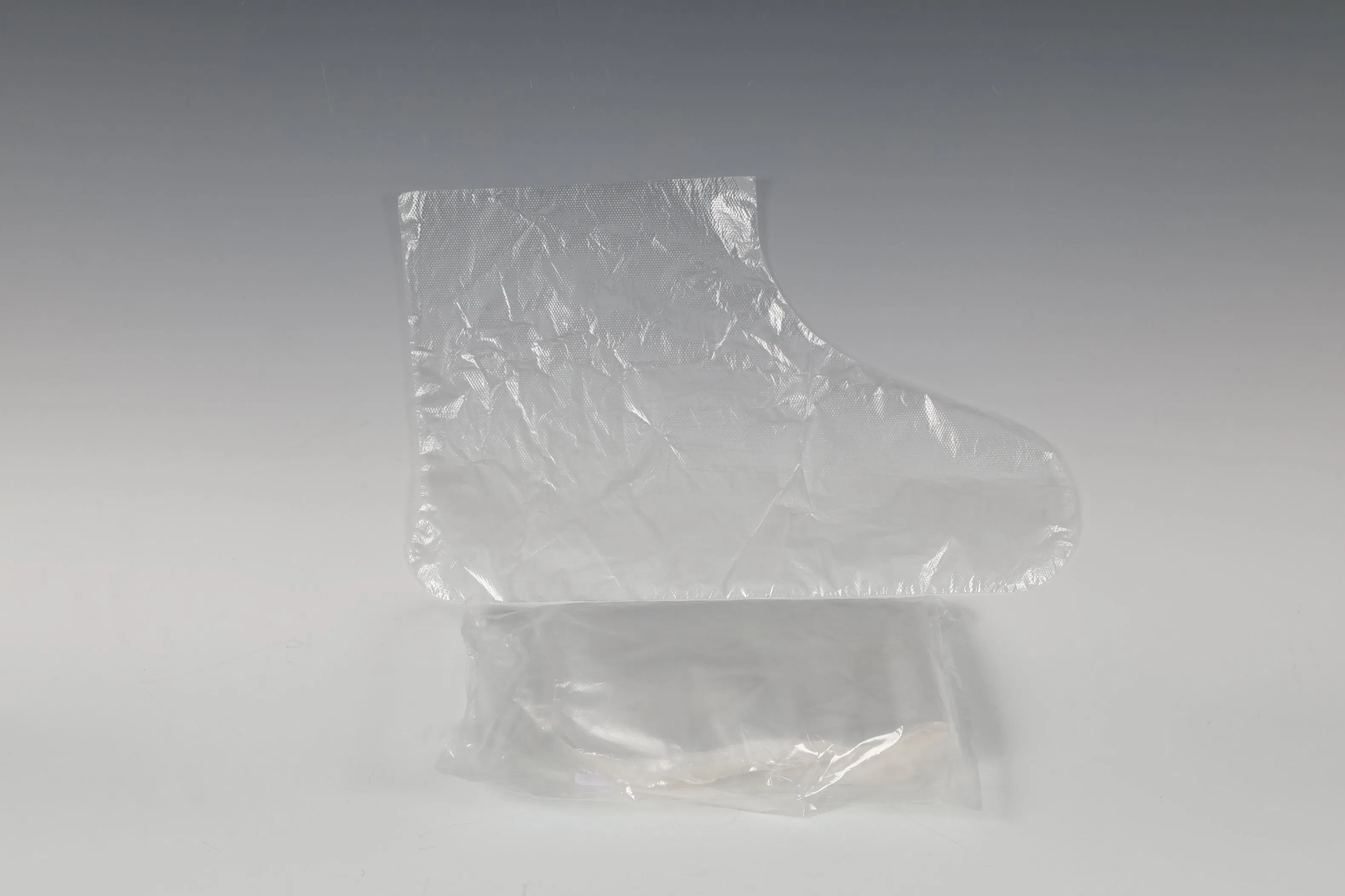 Wholesale Disposable Strong Waterproof Clear Plastic PE Foot Cover Socks for Foot Bath SPA Use