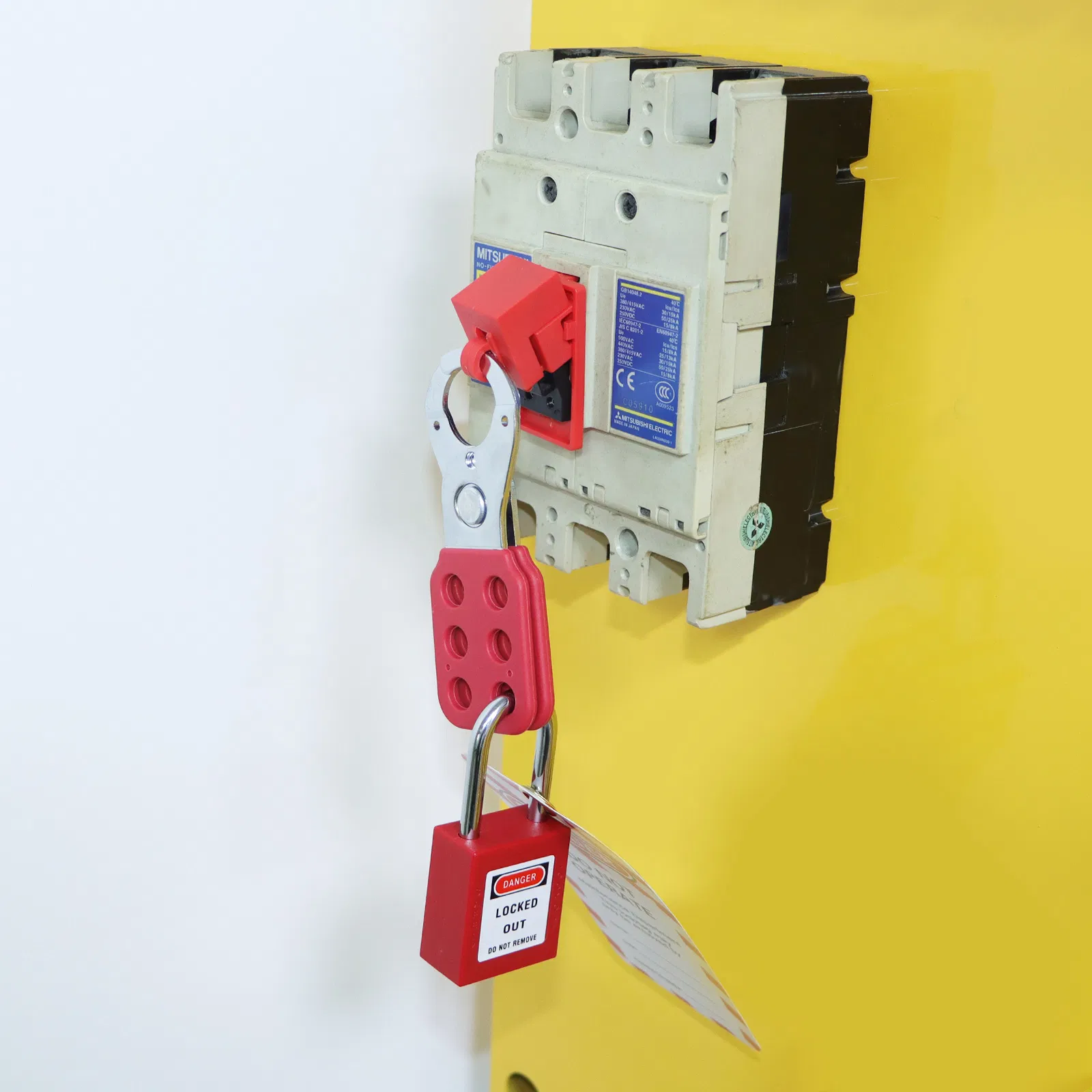 Qvand Premium Security Padlock Hasp for Lockout Solutions