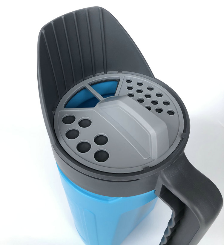 2.5L Ice-Melting Lawn Seed Fertilizer Ergonomic Design Hand-Held Broadcast Spreader