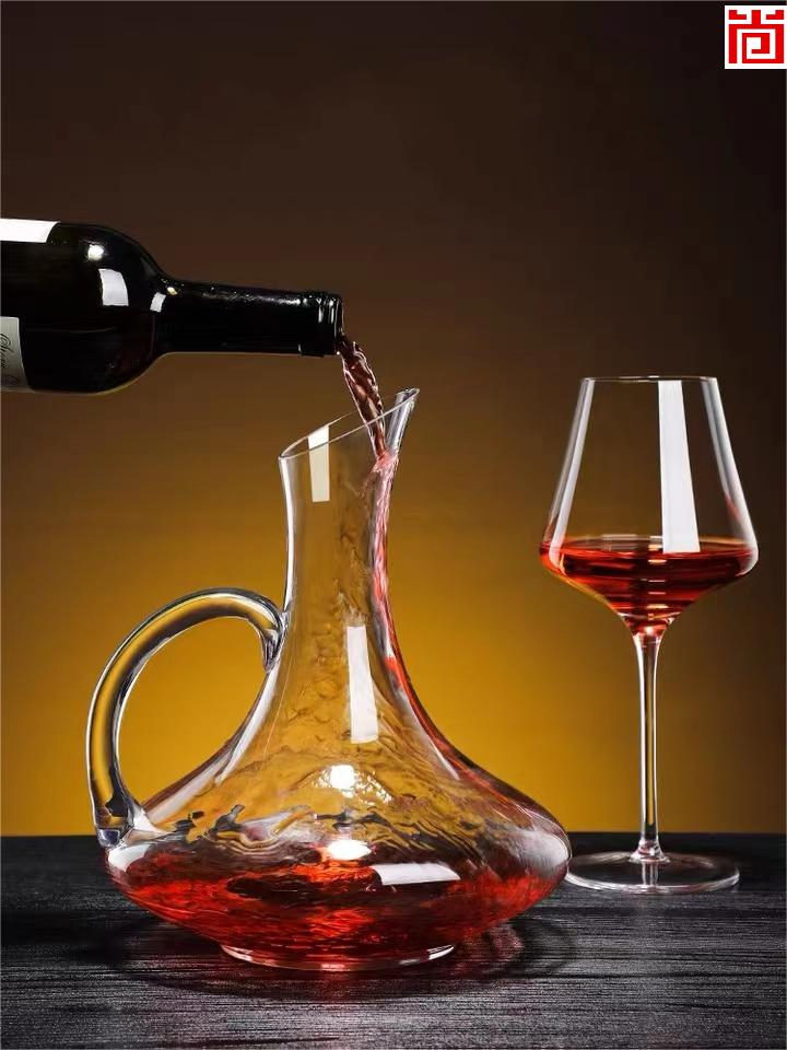 Hand Blown Glass Wine Decanter with Handle