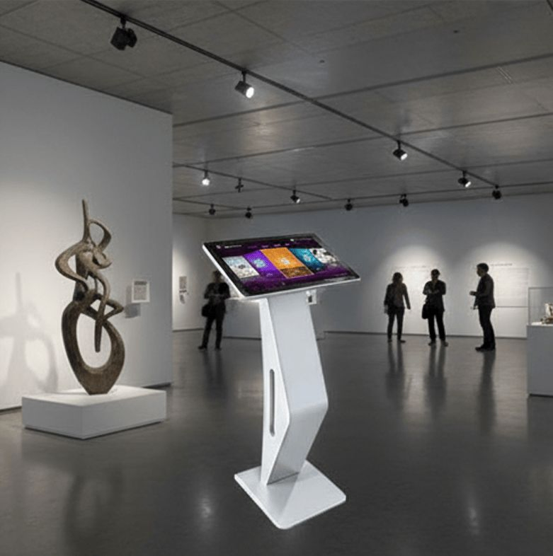 43-дюймовый сенсорный киоск для бизнеса