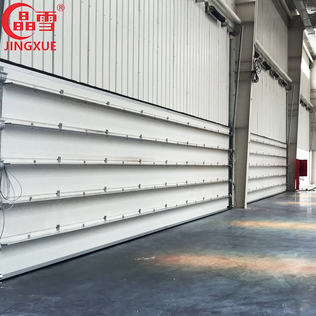 Electric Lifting Overhead Sectional Door Warehouse Safety Door