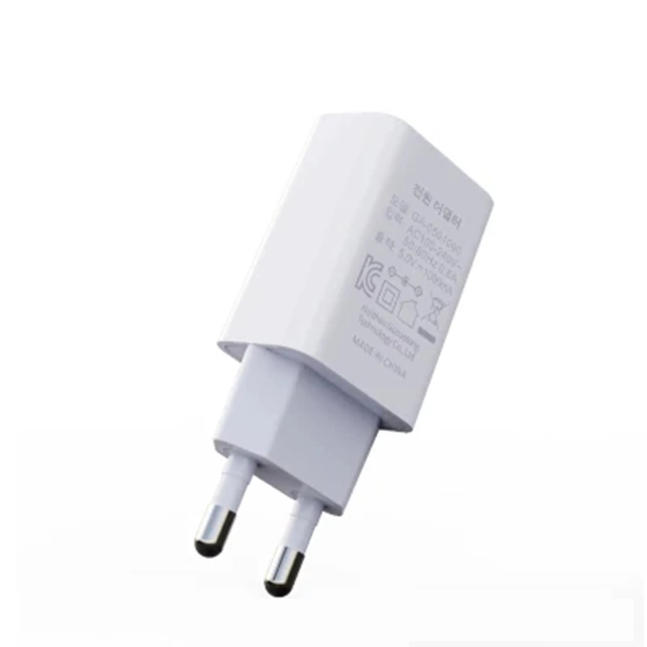 Универсальное зарядное устройство USB