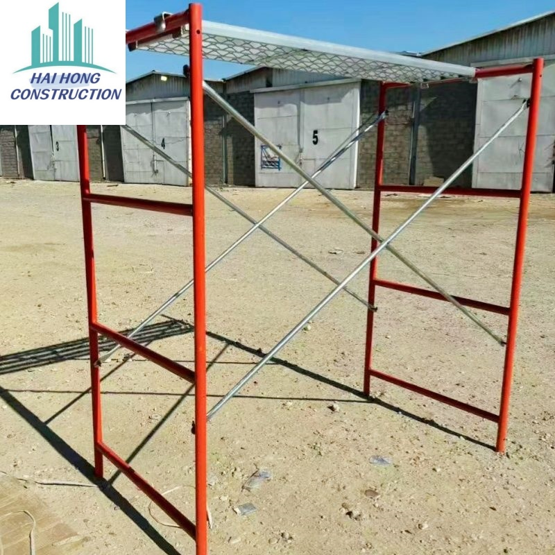 Adjustable Mobile Scaffolding for Various Construction Heights and Needs