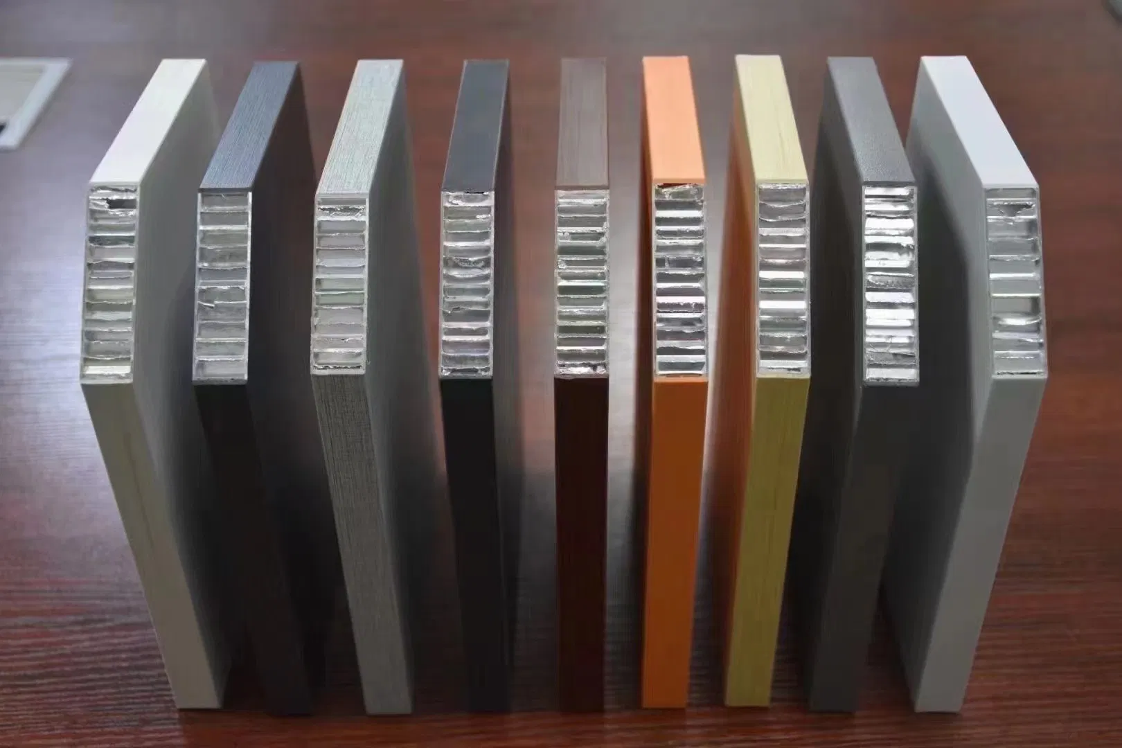 10/15/20/25mm PVDF PE Coating or Mill Finished Aluminium Honeycomb Panel Factory