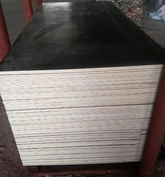 Linyi China Marine Plywood Film Faced Plywood Laminated Piywood