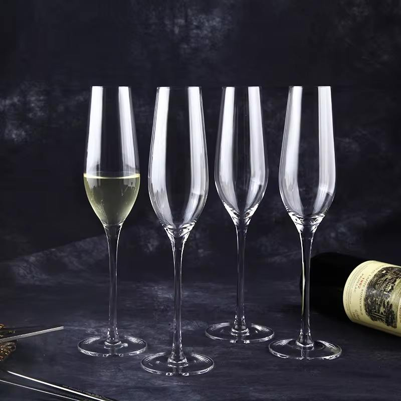 Luxury Crystal Glasses Classic Wedding Engraved Persoanlised Champagne Coupe Glasses