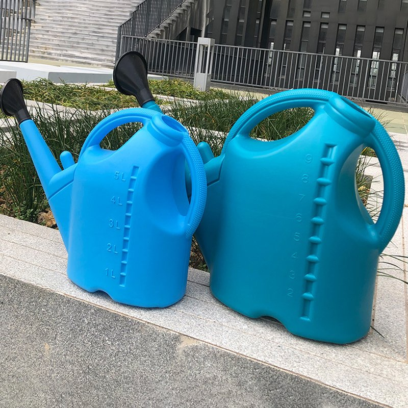Indoor Flower Watering Can Large Capacity 5L 9L Plastic Watering Can