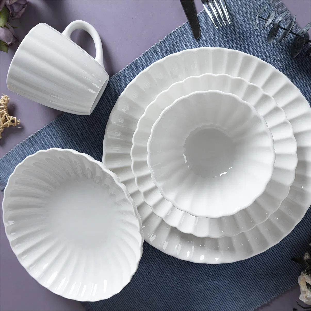 Wholesale European Style Dinner Plate French Perle Scallop Dinner Set White Porcelain Ceramic Tableware Dinnerware Set