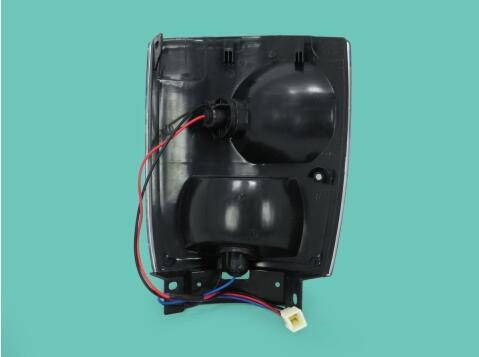High Quality Yuejin 1042 1063 Truck Parts Front Lamp