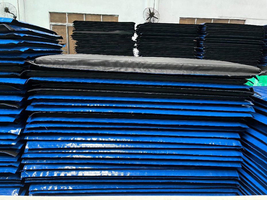 Commercial Yellow Sound Barrier for Office Meeting Hotel Soundproof Concert Isolated Sound PVC Soundproof Blanket