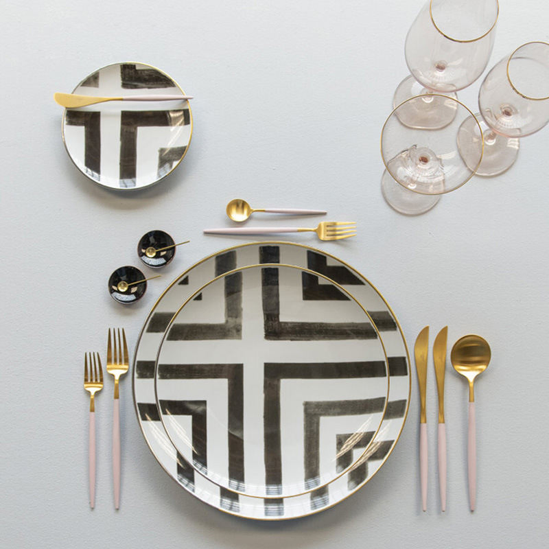 Premium Dinner Sets Featuring Crossroads Pattern Bowls and Plates