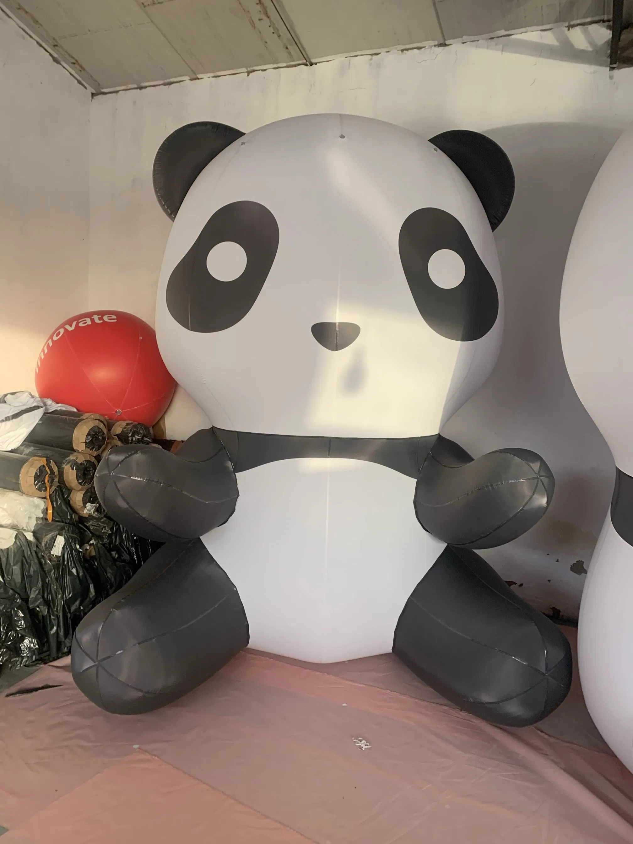 Boyi Event Snail Inflatable Customized White Inflatable Snail for Events Decoration