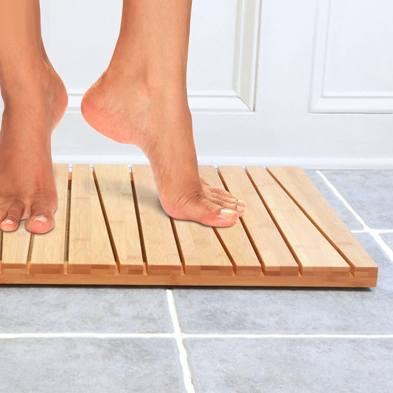 Wholesale Large Bamboo Wood Outdoor Pool Kitchen Bathroom Anti Slip Water Resistant Eco Natural Bath Mat