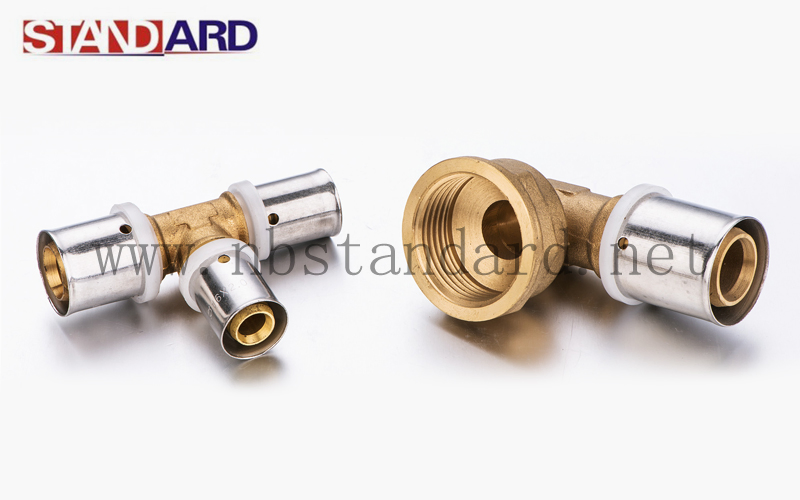 Brass Thread Fitting for Plumbing/Male
