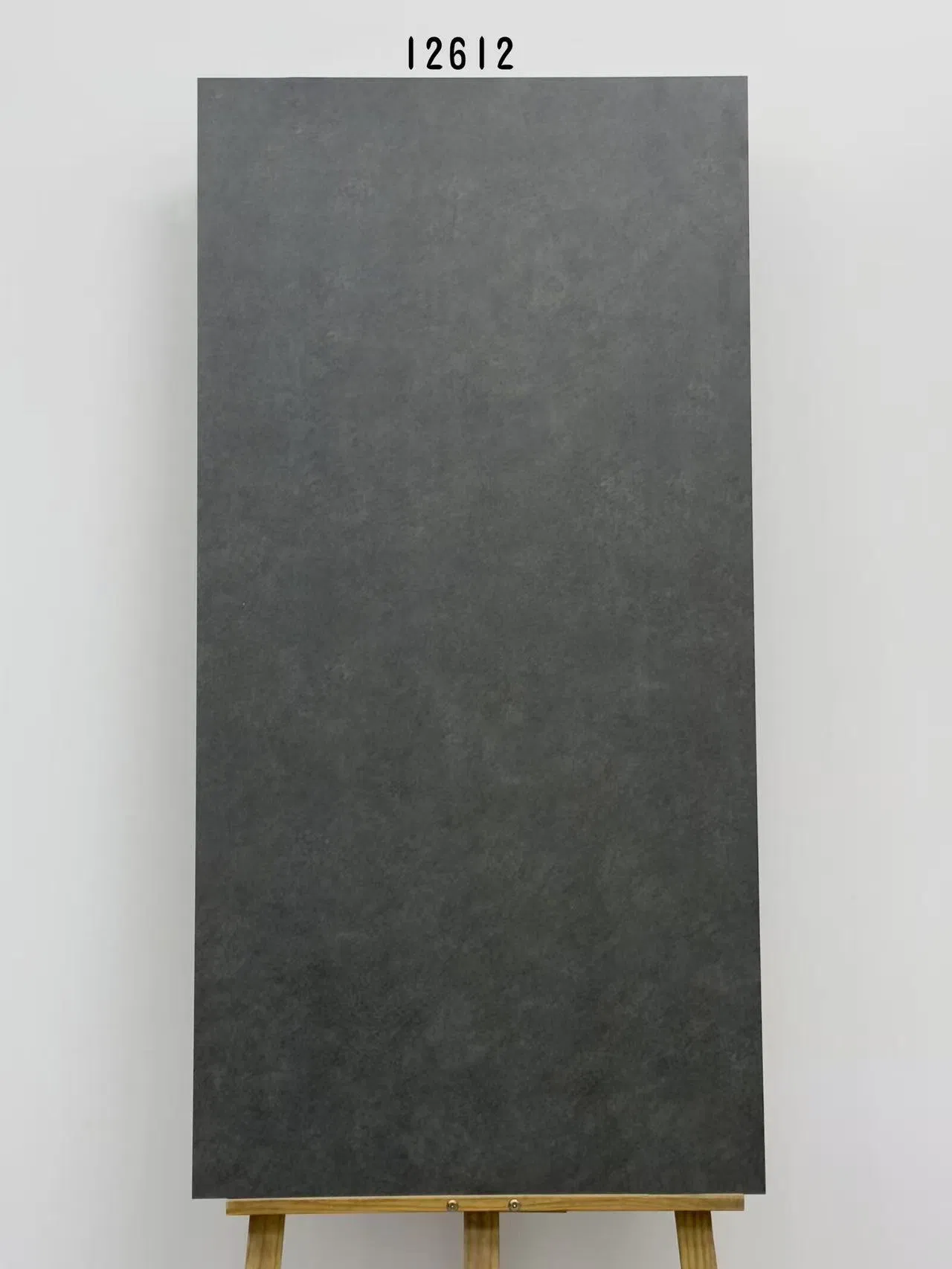 Flooring Grey Matt Ceramic Tiles Non-Slip Rustic Porcelain Floor Tile Slip Resistant