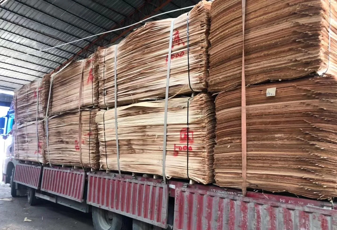1250X2500mm Rotary Cut Okoume Veneer From Linyi