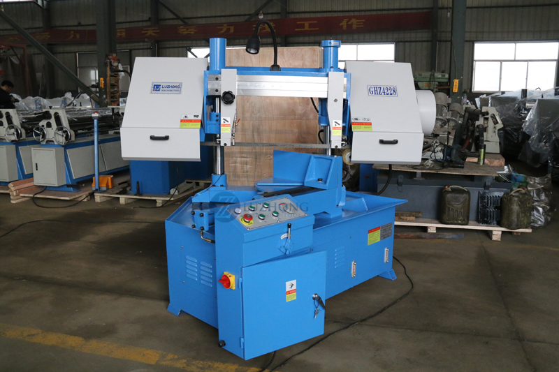 Станок ленточнопильный двухстоечный GHZ4228/GHZ4230