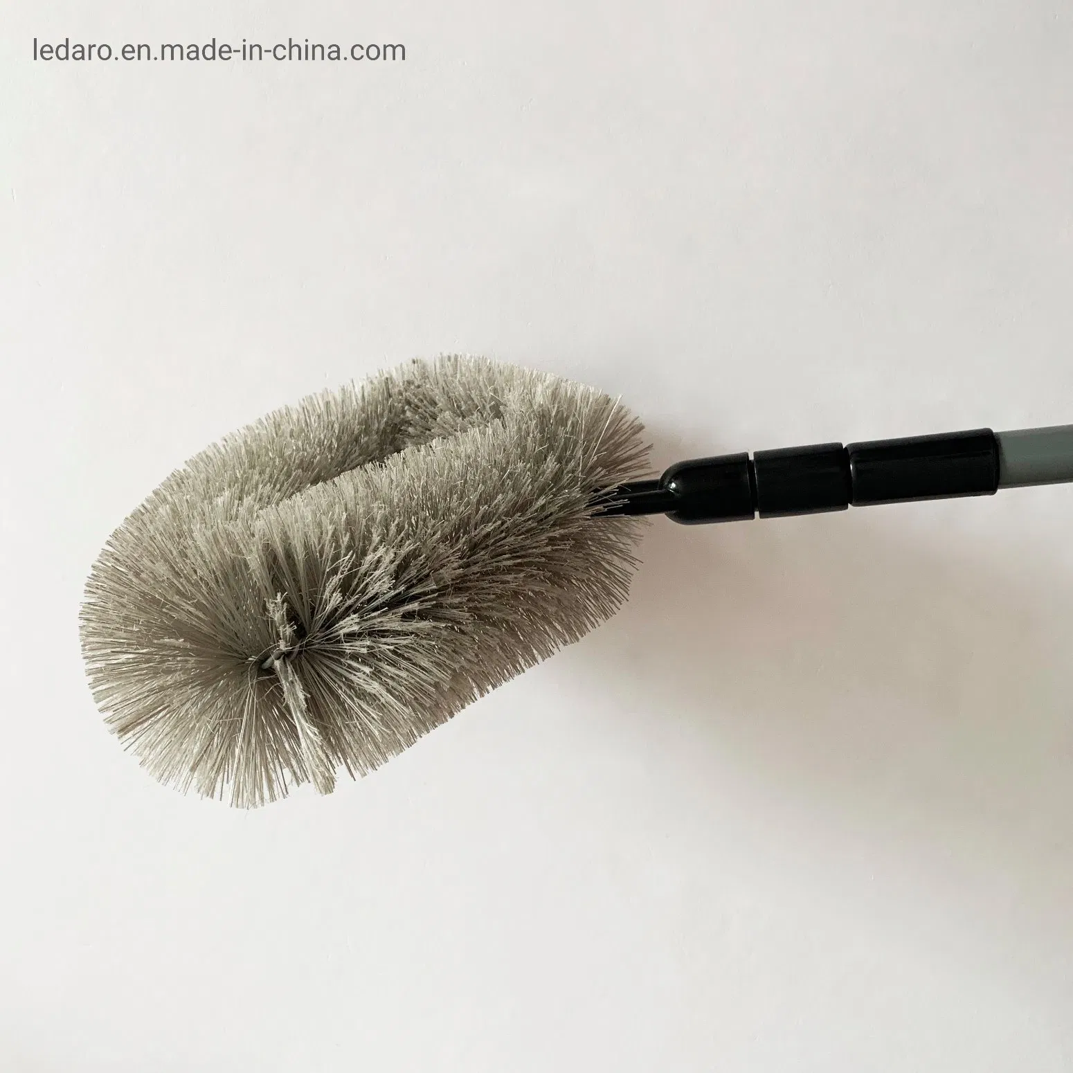 Wholes Price Durable Flexible Bulldozer Cobweb Duster with Long Metal Telescoping Pole and Twisted Wire PVC Bristles for Ceiling Cleaning