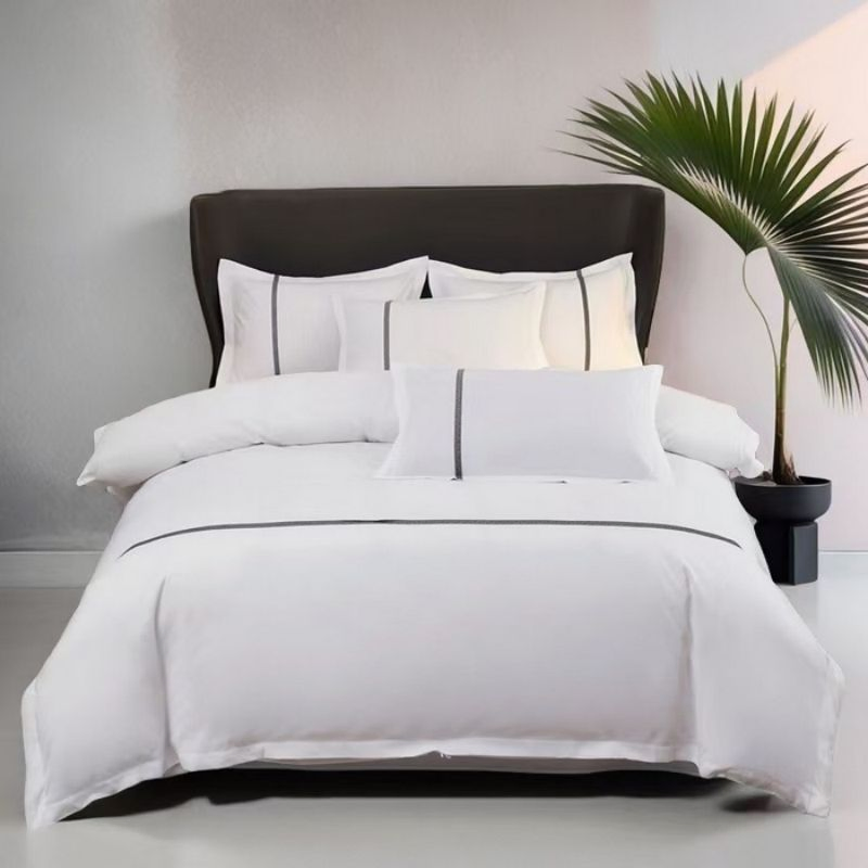 ODM/OEM Hotel Guesthouse Bedding White Brushed Queen King Bed-Linen Webbing Quilt Comforter Duvet Cover Soft Bed Sheets Double Pillowcases Bedding Set